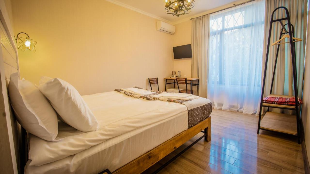 Wine Symphony Boutique Hotel Tbilisi ภายนอก รูปภาพ